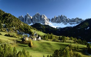 Veduta delle Dolomiti, Funes ? Villnoss, Bolzano (Dolomites and Green Villnoss Valley)